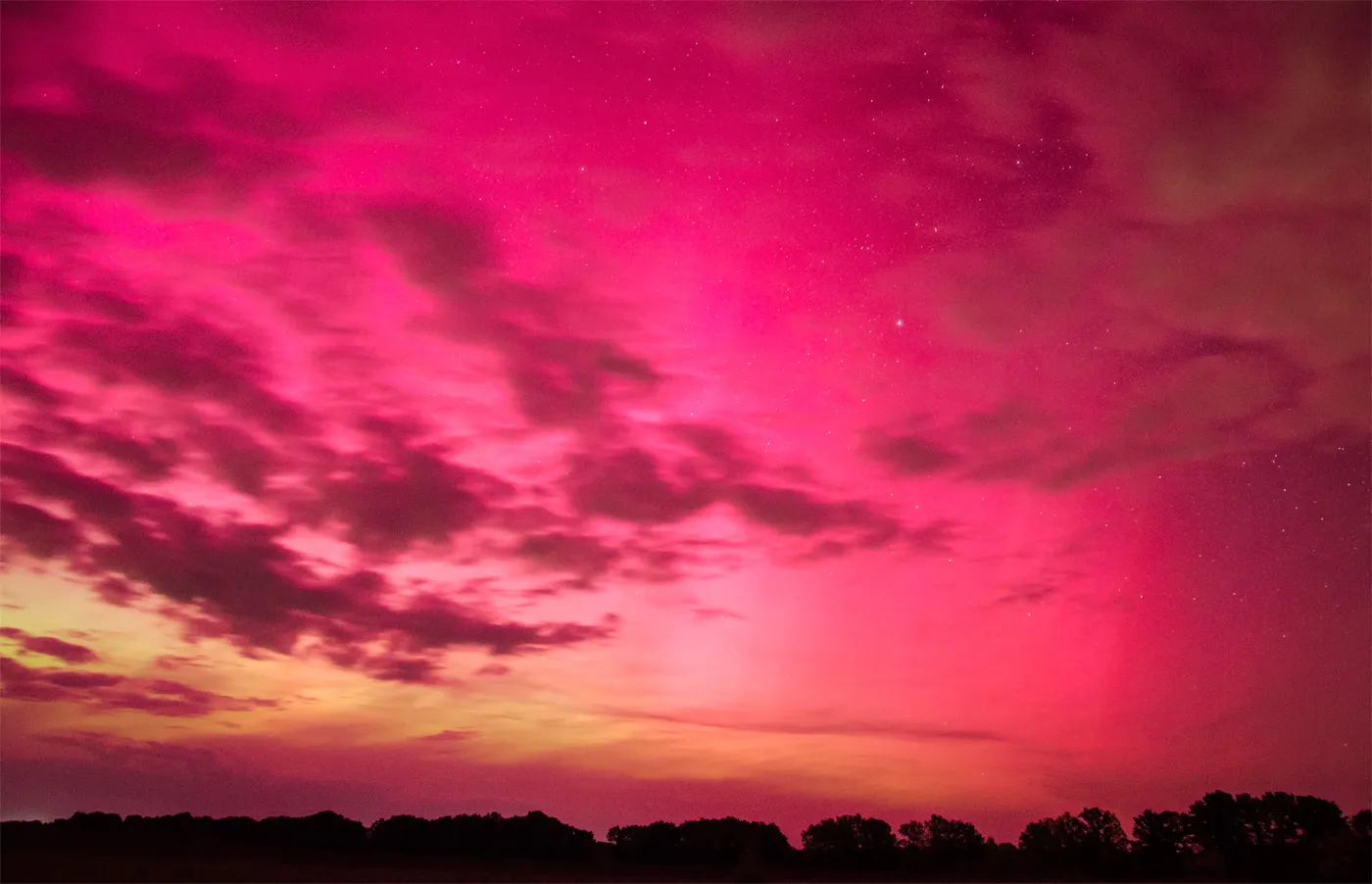 Полярное сияние 10-11 мая 2024 г. Полярное сияние 10-11 мая 2024 г.