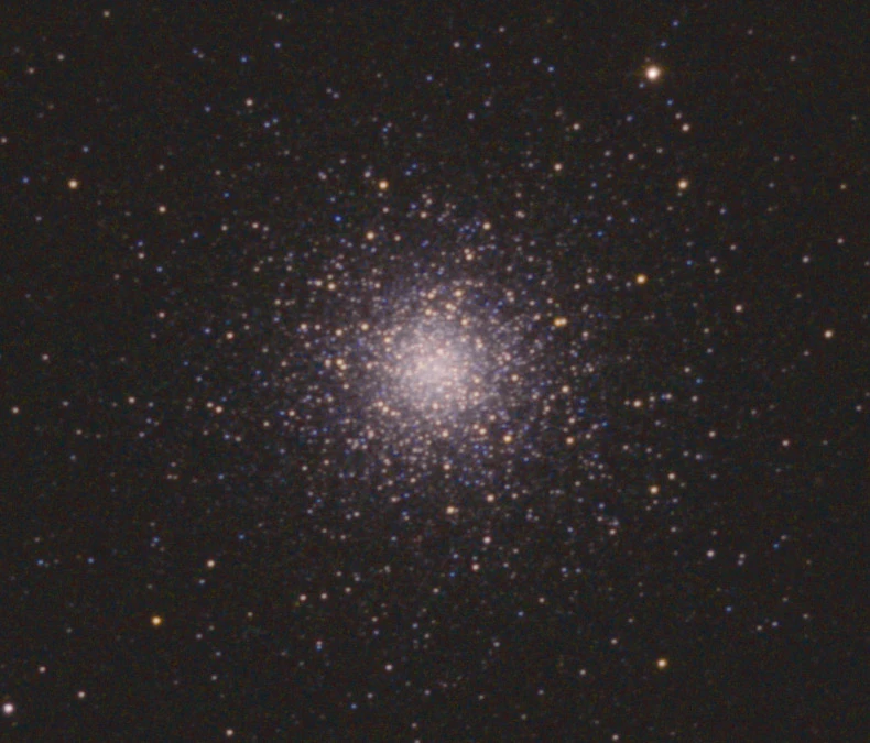 Изображение после усиления цвета звёзд Изображение после усиления цвета звёзд